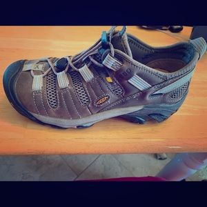 Keen Women’s Atlanta Cool ESD(steel toe)Size 8